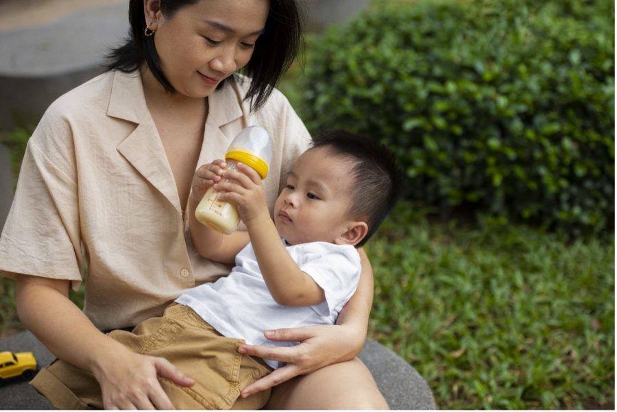 Bé bị táo bón nên ăn gì để cải thiện hệ tiêu hóa nhanh chóng?
